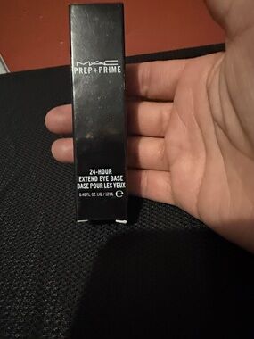 MAC Cosmetics Prep + Prime 24-Hour Extend Eye Base – Black Packaging